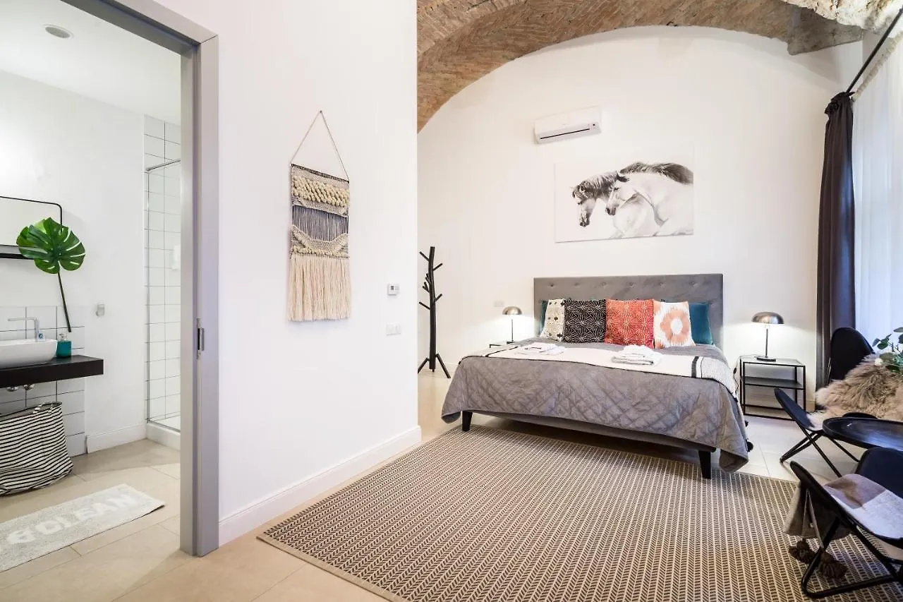 Urban Stable Luxury Apartments Budapest 0*,  Ungheria