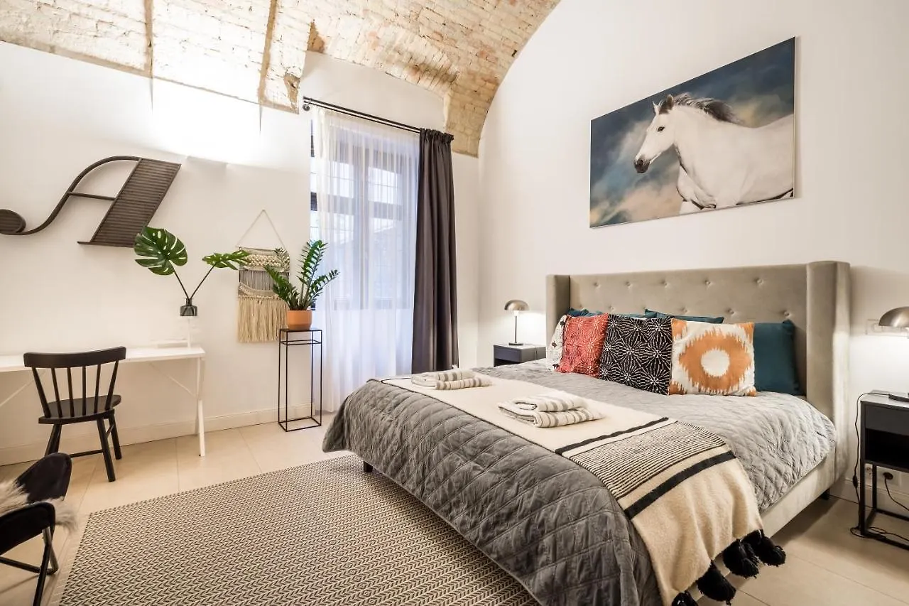 Urban Stable Luxury Apartments Budapest