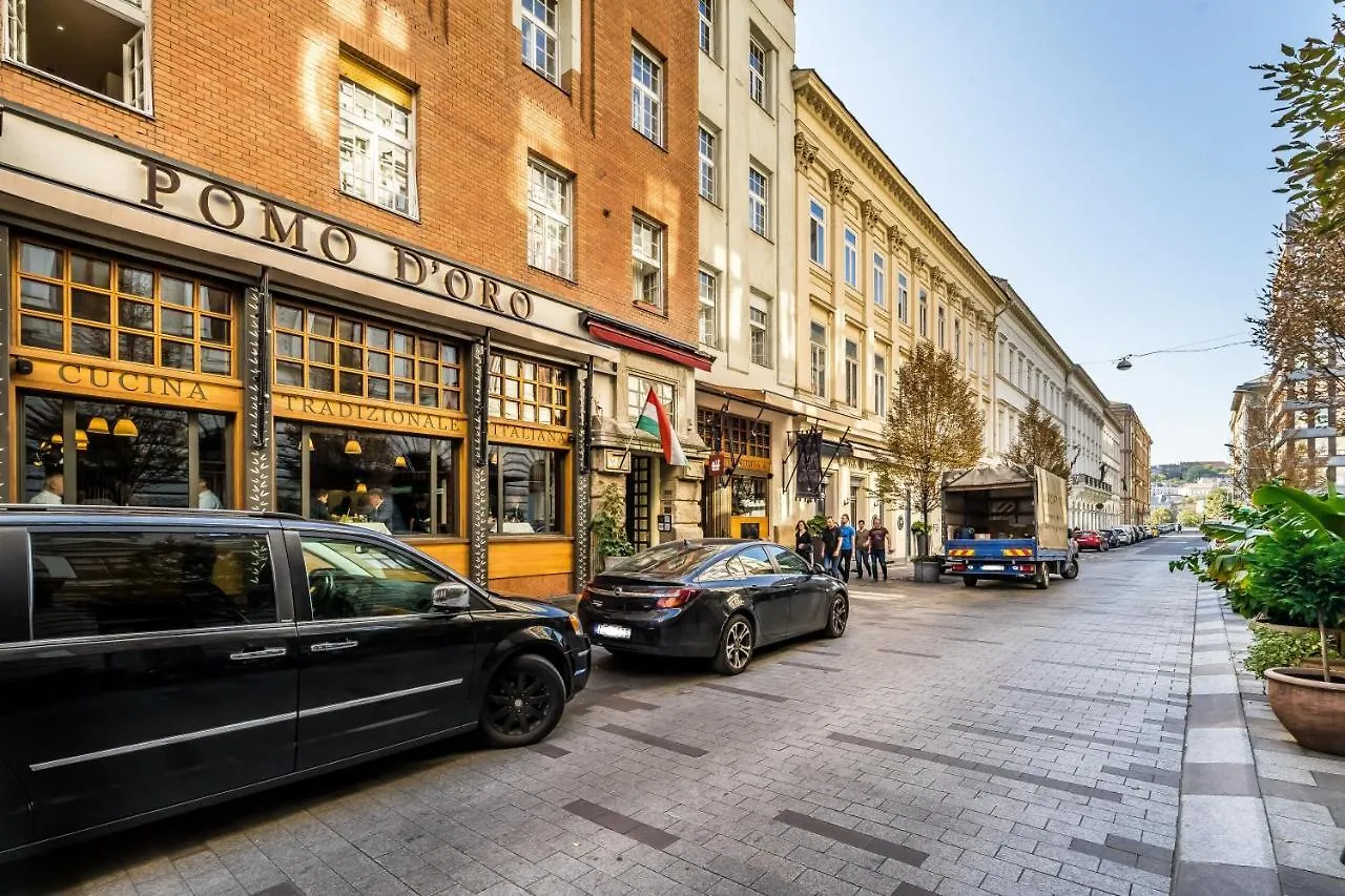 Urban Stable Luxury Apartments Budapest 0*,  Ungheria