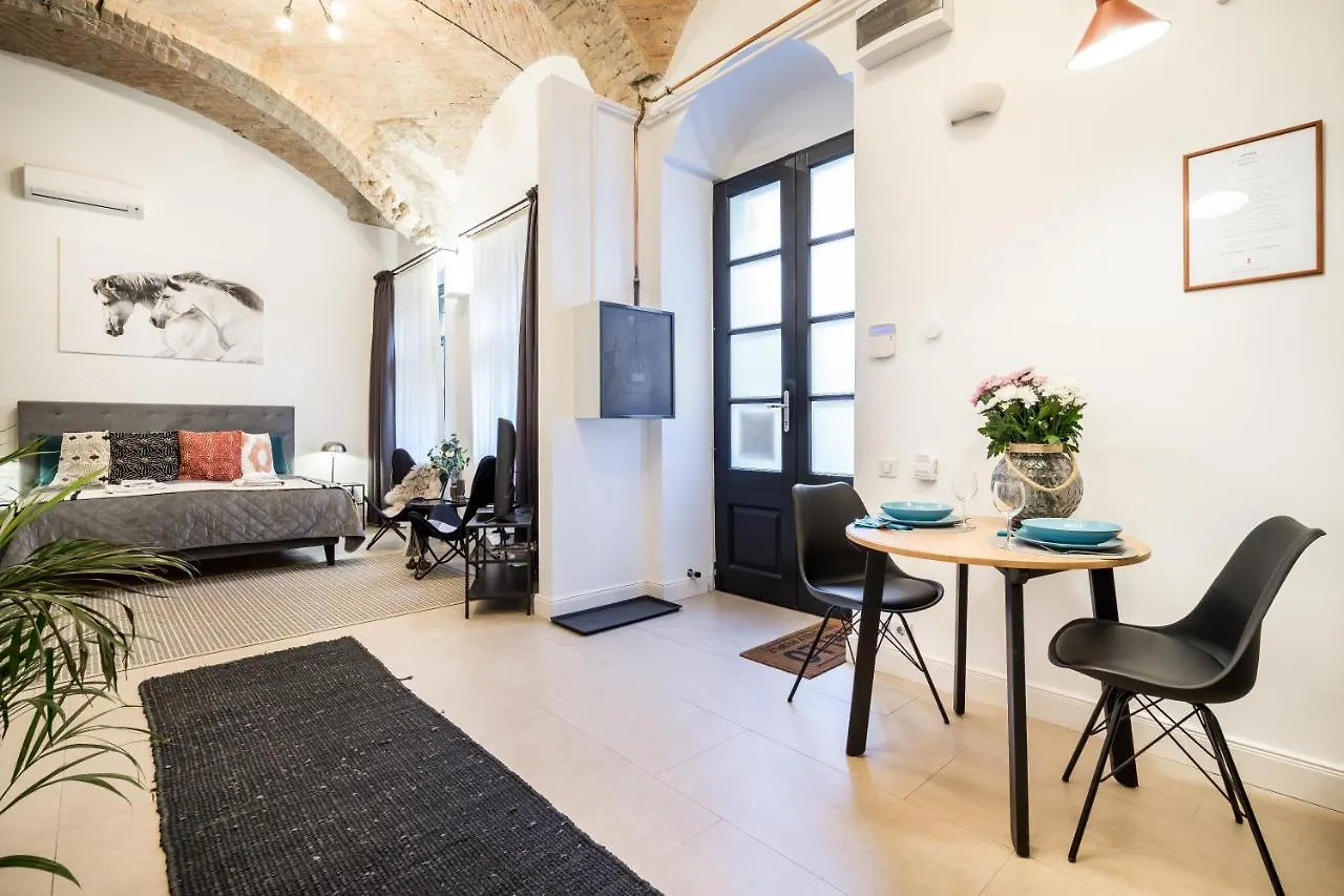 Urban Stable Luxury Apartments Budapest