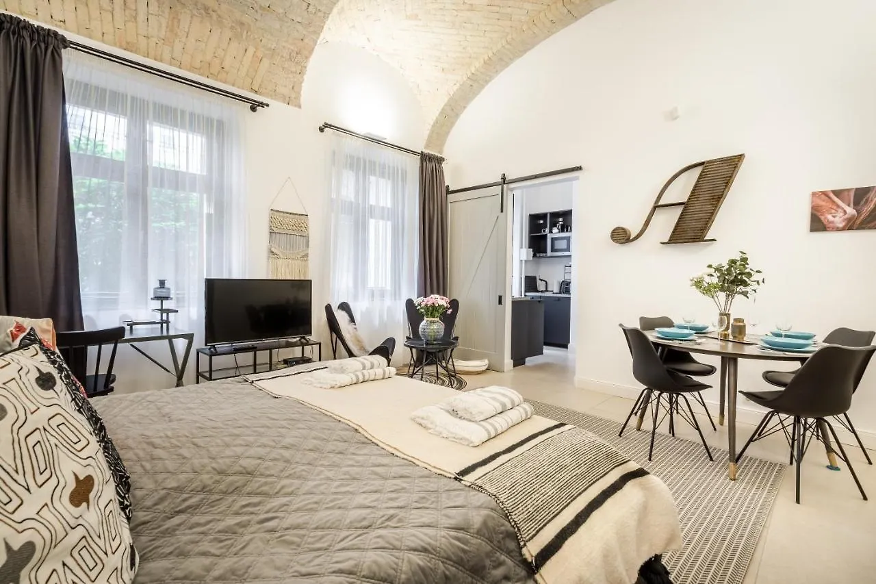 Urban Stable Luxury Apartments Budapest