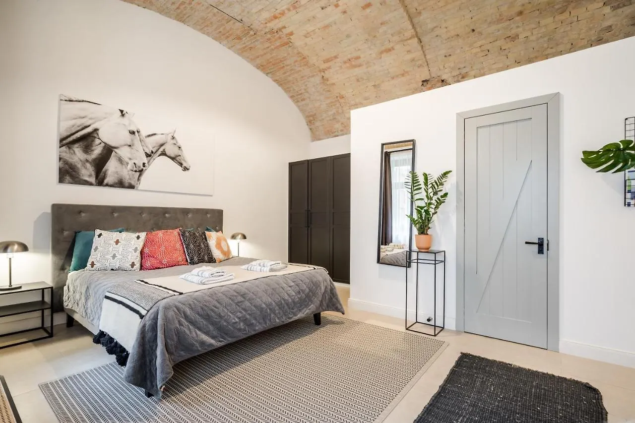 Urban Stable Luxury Apartments Budapest 0*,  Ungheria