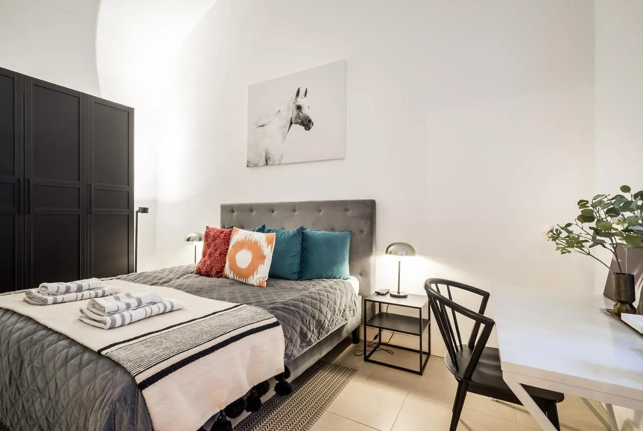 Urban Stable Luxury Apartments Budapest Ungheria