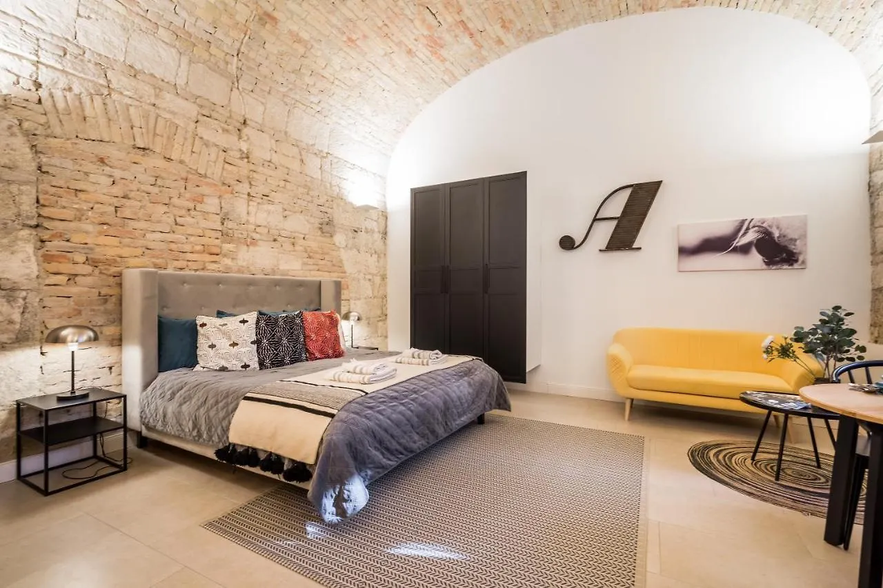 Urban Stable Luxury Apartments Budapest